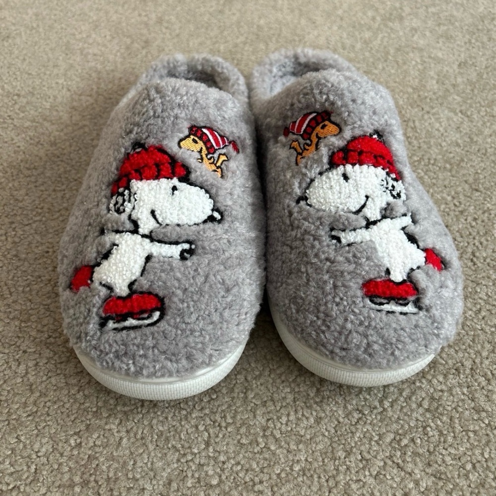 Maurices Gray Slippers with Snoopy and Red Accents